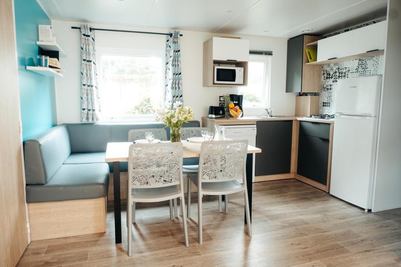 Mobil Homes Xxl2 4 Chambres - Camping Le Ranch Des Volcans Châtel-Guyon Exteriér fotografie